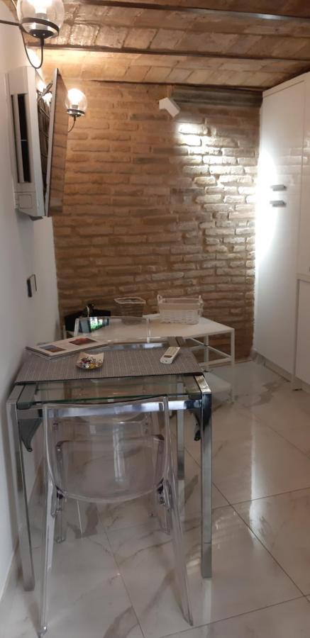 Apartment Colosseum Archeoloft In Historic Center Of Rom